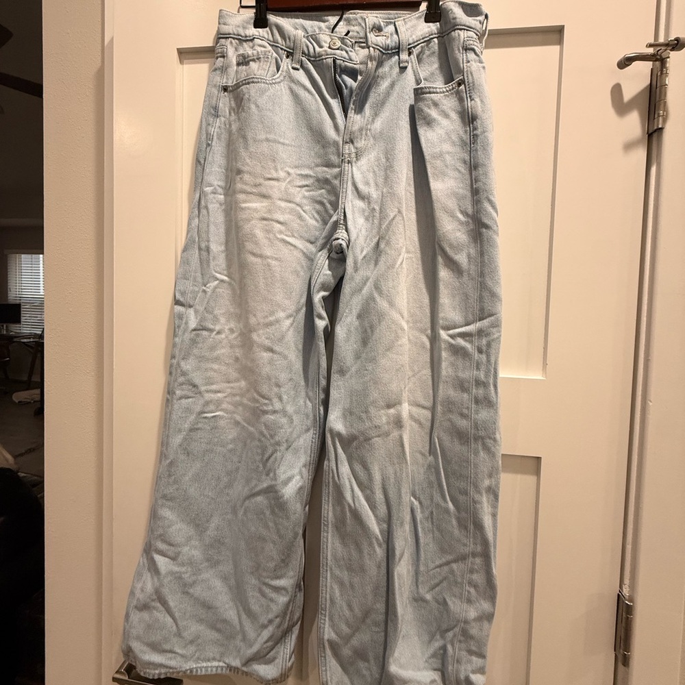 Old Navy Light Blue Wide Leg Jeans